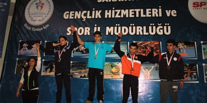 İhlas Koleji Türkiye Şampiyonasına Gitmeye Hak Kazandı