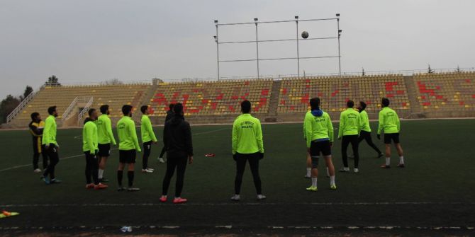 İnönü Üniversitesispor’da Şehit Kamil Belediyespor Maçı Hazırlıkları Tamamlandı