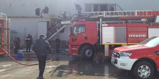 Beyaz Et Fabrikasının Kesimhanesinde Yangın