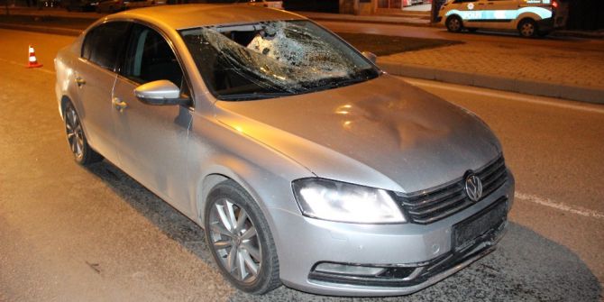 Karaman’da Koruma Ekibinin Çarptığı Yaya Yaralandı