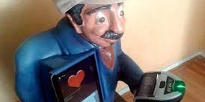 Şiir Yazan Robot Görücüye Çıkıyor