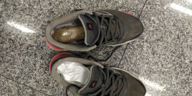 Zehir Taciri Havalimanında Yakalandı