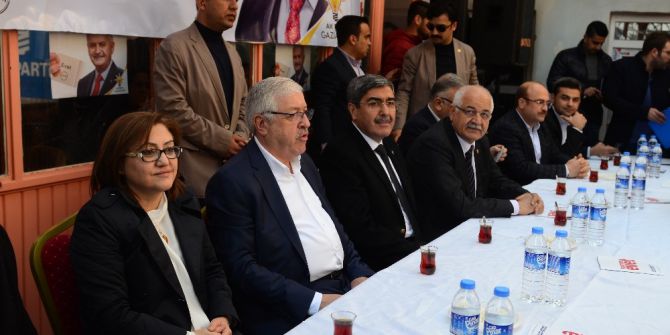 Ak Parti Gaziantep’te Referandum Çalışmalarına Start Verdi