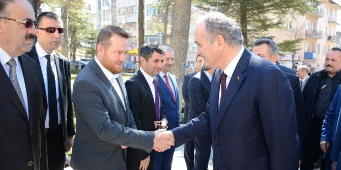 Bakan Özlü: “Mevcut Sistem Bizi Zorluyor”