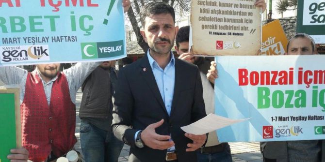 Sp Gençlik Kolları ’Şarap İçme Şerbet İç’ Sloganıyla Vatandaşlara Şerbet Dağıttı