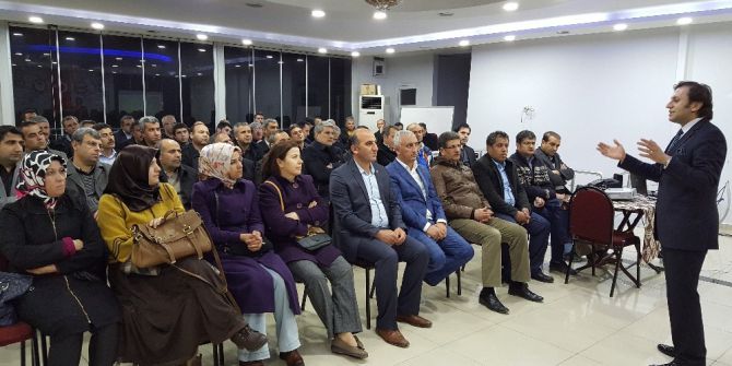 Eğitim Bir-sen’den ‘Yenilenen Yenilmez’ Semineri
