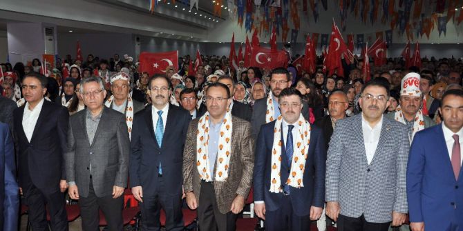Bakan Bozdağ: “Türkiye’nin Bu Sistemi Değiştirmesi Şarttır”