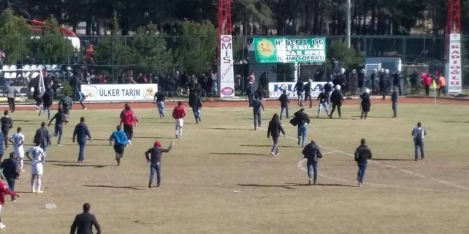 Amatör Küme Maçında Kavga: 1’i Polis 3 Yaralı