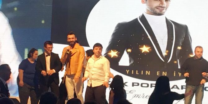 Emre Kaya, ’Yılın En İyi Erkek Pop Sanatçısı’ Seçildi