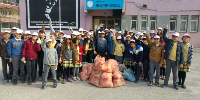 Çevreleri De Kalpleri Kadar Temiz