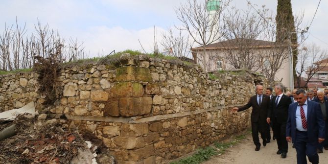 Büyükbalıklı’ya Meydan Ve Cami