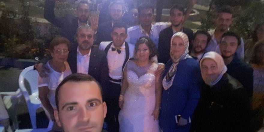 Gelin Ve Damat Demokrasi Nöbetinde