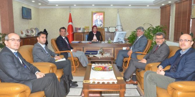 Bozüyük Mesleki Ve Teknik Anadolu Lisesi’nden İl Milli Eğitim Müdürü Durmuş’a Ziyaret