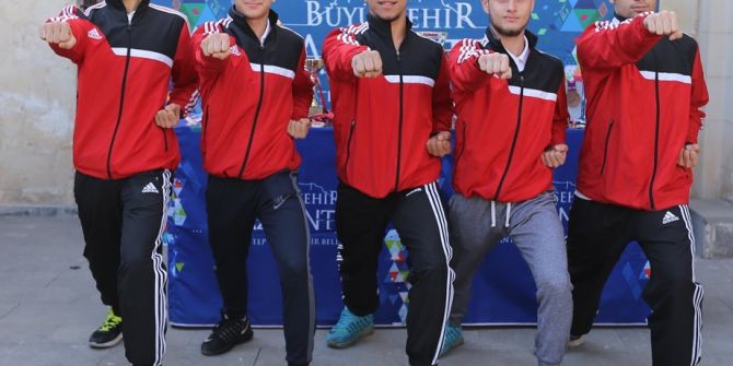 Büyükşehir’in Şampiyon Sporcuları
