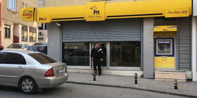 Büyükçekmece’de Ptt Şubesinde Silahlı Soygun