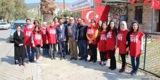 Foça Ak Parti Referandum Ofisiyle 16 Nisan’a Hazır