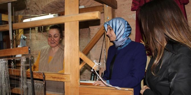 Kaymakam Eşleri Şehzadeler’deki Kursları Gezdi