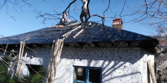 Kuyucak Mahallesinde Köy Kahvehanesi Çalışması Yapılıyor