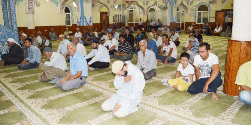 Besni’de 15 Temmuz Şehitleri İçin Mevlit Okutuldu