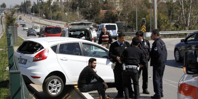 Antalya’da Trafik Kazası: 1 Yaralı