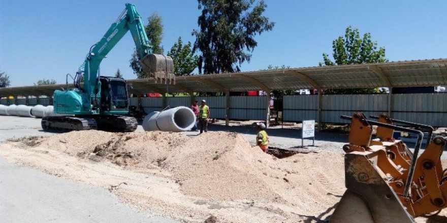 Adana Aski Nakliyeciler Sitesi’nin Altyapı Sorununu Çözüyor