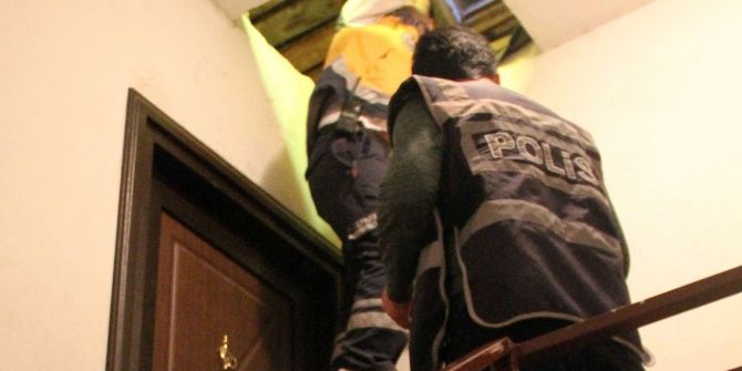 15 Gündür Kayıp Kadın, Apartmanın Çatısında Ölü Bulundu