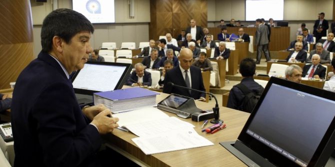 Belediye Meclisi’nde Atatürk’ün Antalya’ya Gelişi Yıldönümü Alternatif Tören Tartışması