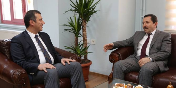 Vali Balkanlıoğlu Ünye’de