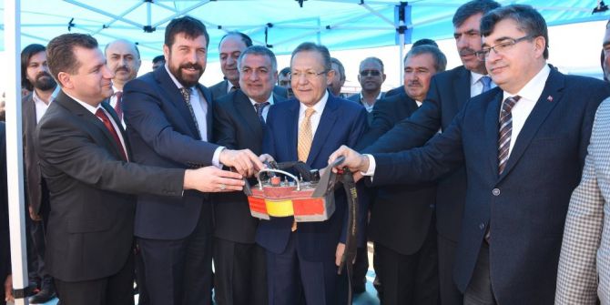 Sındırgı’da Yatırım Rüzgarı