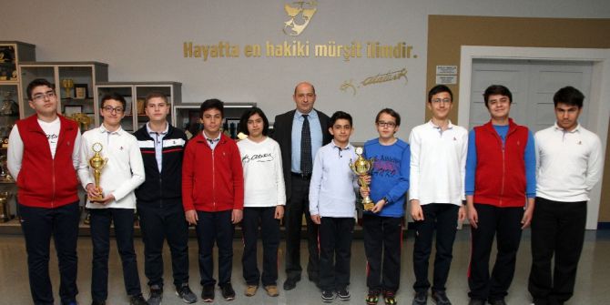 Özel Sanko Okulları Öğrencilerinin Satranç Başarısı