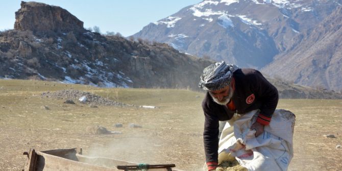 Köyde 7 Yıldır Tek Başına Yaşıyor