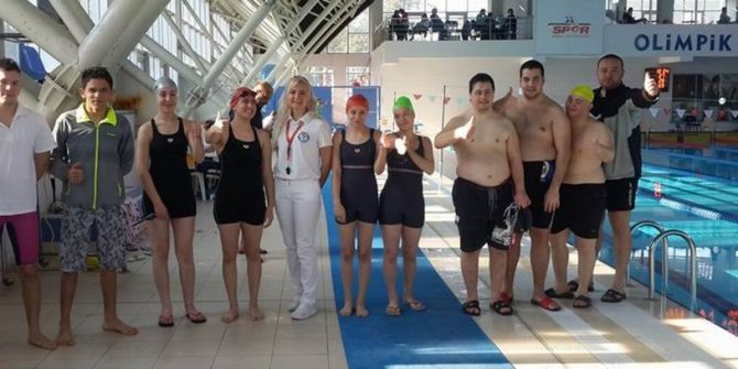 Geleceğin Kulaçları Kıyasıya Mücadele Etti