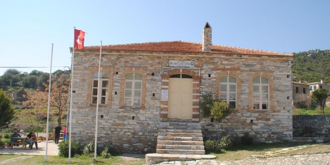 Tabiat Tanıtım Merkezi Ziyaretçilerini Ağırlıyor