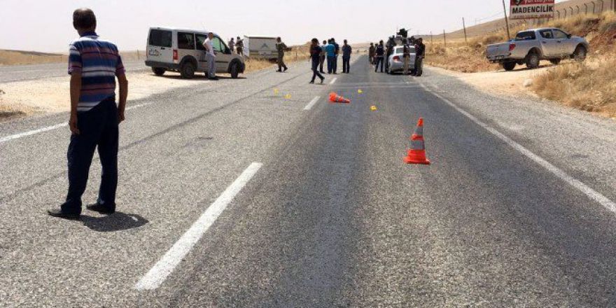 ‘Dur’ İhtarına Uymayan Araç Ateş Açılarak Durduruldu