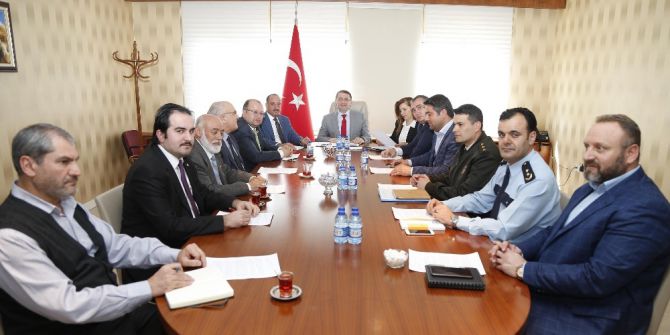 Gölbaşı’nda Referandum Öncesi Güvenlik Toplantısı