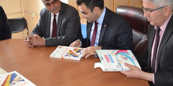 Köprübaşılı Öğrencilere Eğitim Desteği