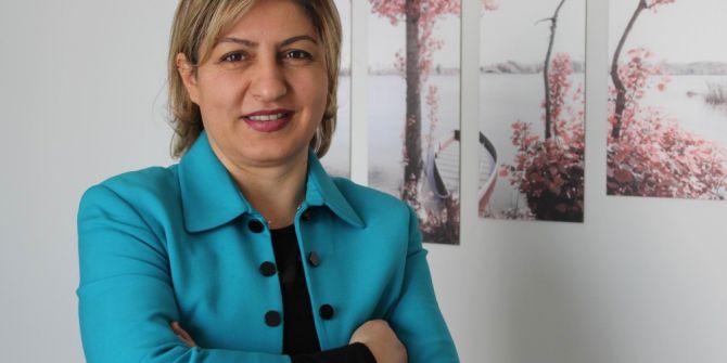 Kayserili Kadın Girişimcinin Yaptığı Yazılım Kartvizit Derdine Son Verecek