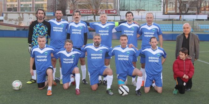 Küçükçkmece 15 Temmuz Şehitler Futbol Ligi Başladı