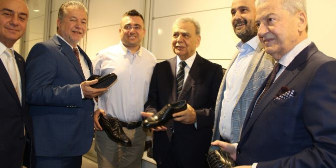 İzmir Ayakkabı Ve Çanta Fuarı 41. Kez Açıldı