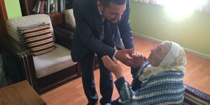 Milletvekili Açıkgöz, 8 Mart Dünya Kadınlar Gününü Kutladı