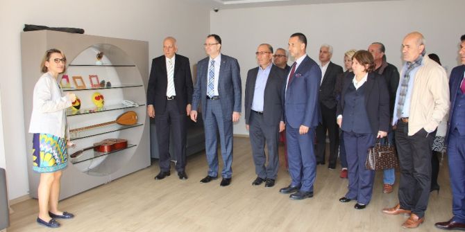 Mtso’dan Yaşlı Yaşam Merkezi’ne Destek