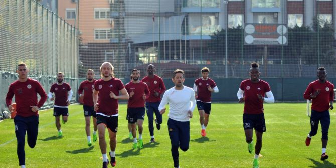 Aytemiz Alanyaspor’da Fenerbahçe Maçı Hazırlıkları Sürüyor