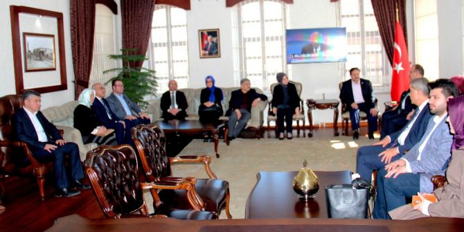 Ak Parti Konya İl Başkanlığı Referandum Çalışmalarına Başladı