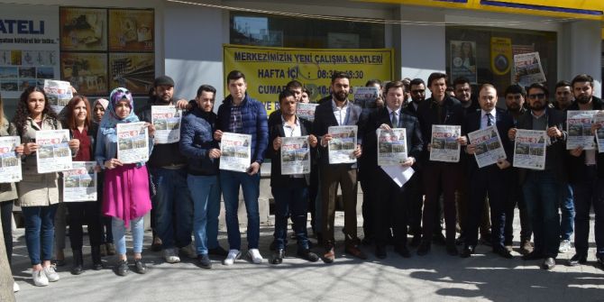 Ak Gençler Kılıçdaroğlu’na ’Evet Gazetesi’ Gönderdi