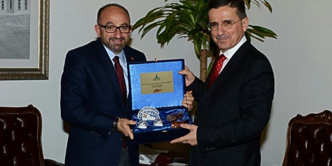 Başkan Üzülmez, Ankara’da Temaslarda Bulundu