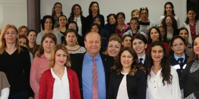 Başkan Özakcan’ın 8 Mart Dünya Kadınlar Günü Mesajı