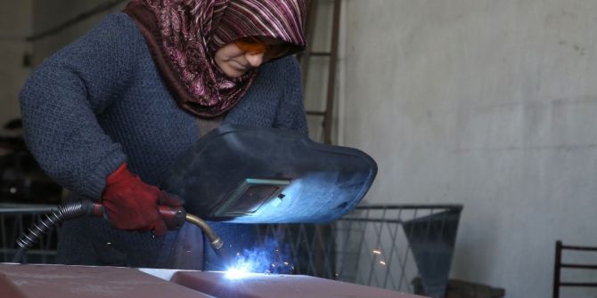 Kocası Kalifiye Eleman Bulamayınca Yanına Çırak Olarak Başladı, 5 Yılda Usta Oldu