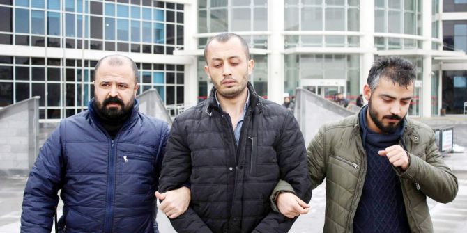 ’İş Bul’ Diyen Babasını Av Tüfeği İle Öldüren Sanık Hakim Karşısında