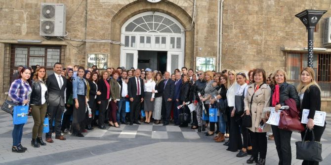 Kursiyerler Katılım Belgelerini Aldı