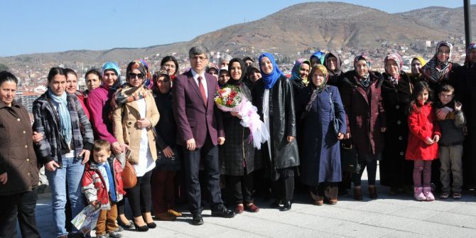 Başkan Yardımcısı Ali Avcıoğlu Yenidoğan, Mahalle Sakinleri İle Bir Araya Geldi